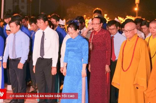 Khánh Hòa thắp nến tri ân các Anh hùng liệt sĩ