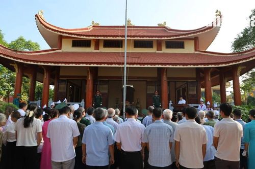 Xã Hoằng Lộc tổ chức nhiều hoạt động thiết thực kỷ niệm 79 năm Ngày Thương binh - Liệt sĩ