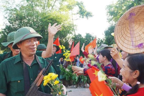 Địa đạo Kỳ Anh sống lại ký ức 'Bộ đội về làng'