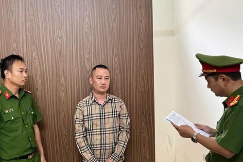 Khởi tố 2 bị can khai thác trái phép gần 1.000 tấn quặng Antimon trị giá hơn 6,2 tỷ đồng