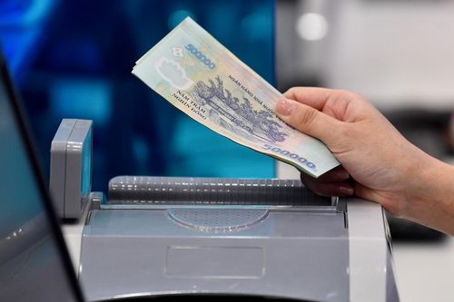 Vay 200 triệu trong 5 năm lãi suất bao nhiêu?