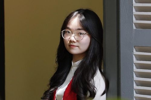 Từ ký ức khôn nguôi về mẹ, 10X giành học bổng tiến sĩ trước tốt nghiệp đại học