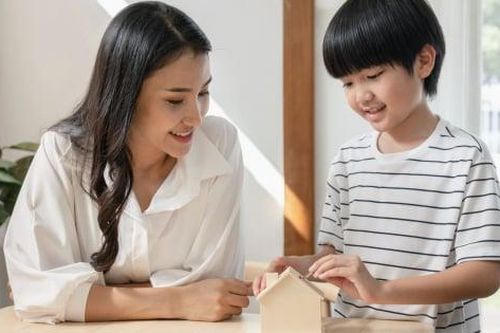 Có nên dạy trẻ quản lý tiền từ bậc tiểu học?