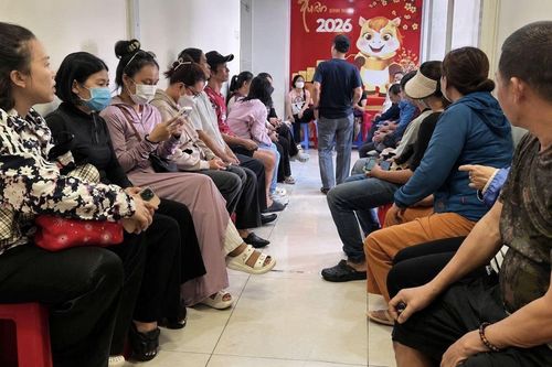 Làn sóng bán lại gây sức ép lên thị trường kim cương Việt Nam