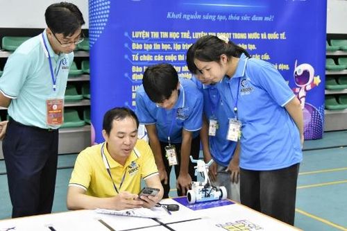 Sức hút lớn từ sân chơi Robocon Bắc Ninh