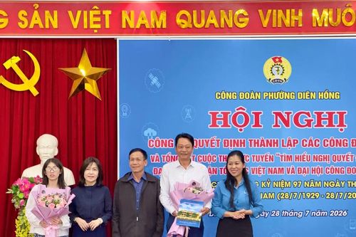 Công đoàn phường Diên Hồng thành lập 4 công đoàn cơ sở mới