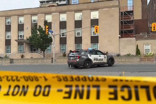 Nổ súng bên ngoài Lãnh sự quán Mỹ ở Toronto, Canada