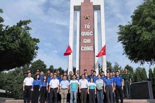 PVFCCo - Phú Mỹ tri ân các anh hùng liệt sĩ, thăm hỏi các thương bệnh binh