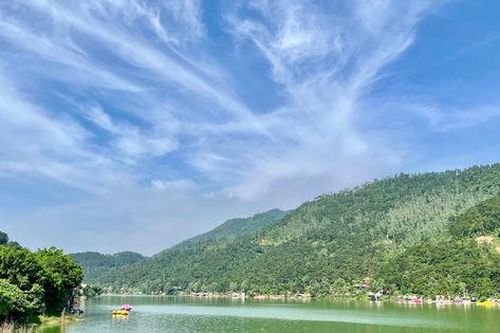 Hà Nội: Siết chặt hoạt động kinh doanh, dịch vụ trái phép tại hồ Đồng Đò