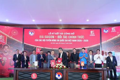 SABECO gia hạn hợp tác chiến lược với VFF tiếp sức cho bóng đá Việt Nam