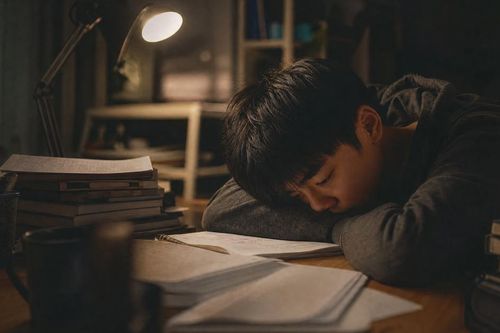 Nhận diện sớm dấu hiệu trầm cảm ở lứa tuổi học đường