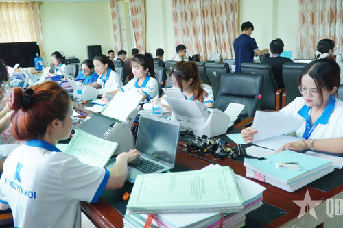 Lai Châu: Triển khai đợt cao điểm 60 ngày đêm thu thập dữ liệu tài liệu phục vụ số hóa