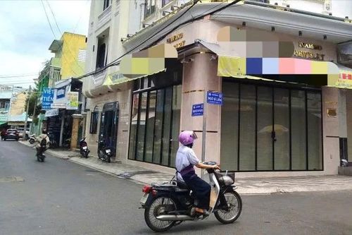 Hàng loạt tiệm vàng tại Đồng Nai, Lâm Đồng bất ngờ đóng cửa