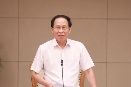 Mọi đổi mới giáo dục phải thận trọng, có căn cứ khoa học, pháp lý và thực tiễn
