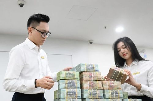 Lộ diện 'đại gia' gửi hàng trăm tỷ đồng không kỳ hạn