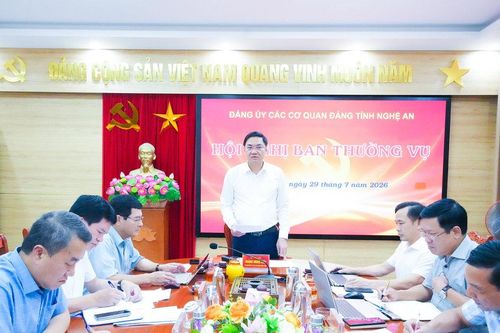 Tiếp tục đổi mới, nâng cao công tác xây dựng Đảng trong Đảng bộ Các cơ quan Đảng tỉnh