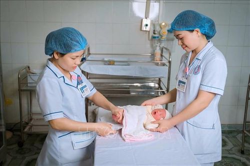 Đồng bộ các giải pháp nâng cao sức khỏe nhân dân