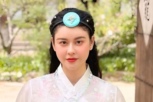 Lựa chọn mang đến hạnh phúc cho Trương Quỳnh Anh ở tuổi 37