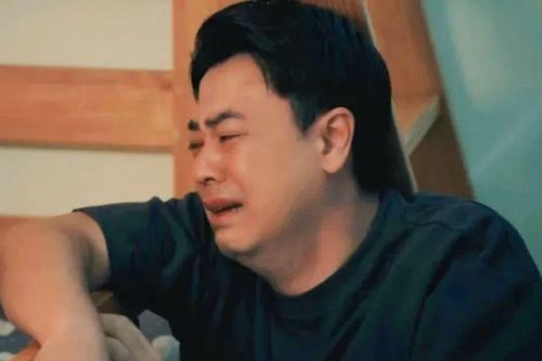 Dưới Ô Cửa Sáng Đèn khiến khán giả xúc động về tình mẫu tử