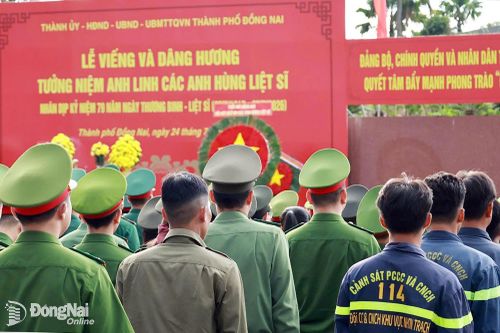 Tri ân không chỉ ở nén hương mà còn trong từng hành động