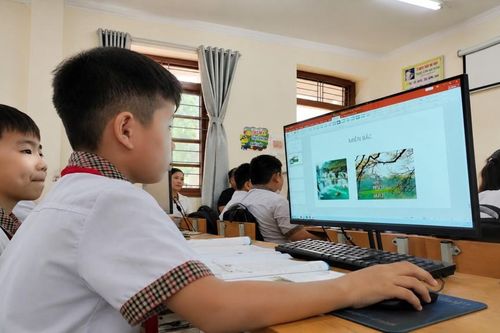 Đưa số vào lớp học