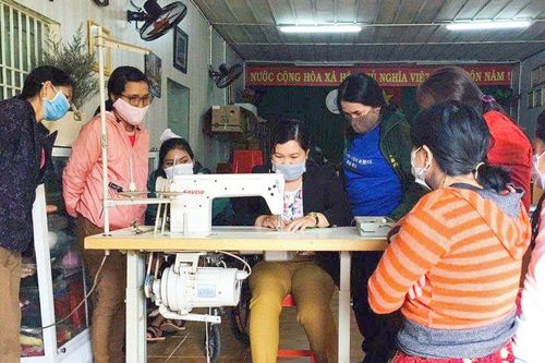 Trao quyền để người khuyết tật tự tin vươn lên