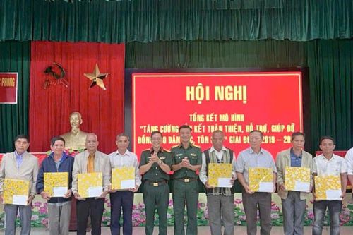 Đoàn Kinh tế - Quốc phòng Lâm Đồng đồng hành cùng đồng bào các dân tộc