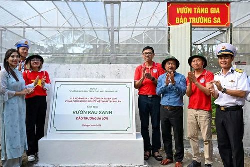 Nhịp cầu kết nối kiều bào với quê hương