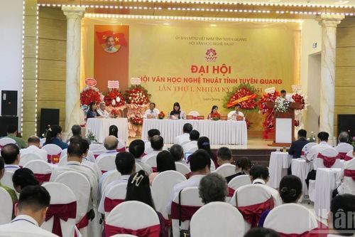 Tuyên Quang xây dựng đội ngũ văn nghệ sĩ có bản lĩnh chính trị và khát vọng cống hiến