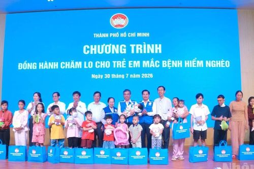 Thành phố Hồ Chí Minh xây dựng mạng lưới đồng hành trẻ em mắc bệnh hiểm nghèo