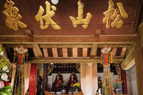 Đi tìm lời giải góp phần phát huy giá trị văn tự ở các di tích - Bài 1: Di sản vẫn còn nhưng ít người hiểu được ý nghĩa