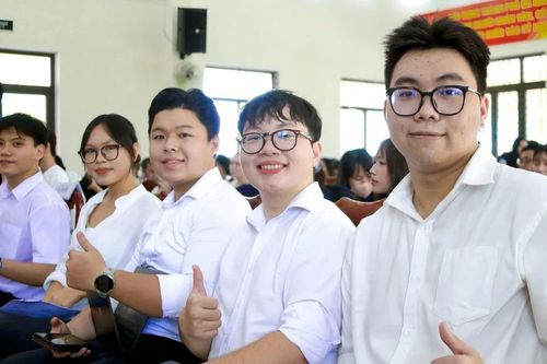 Sinh viên Đà Nẵng ứng dụng AI xây dựng thôn, xã thông minh
