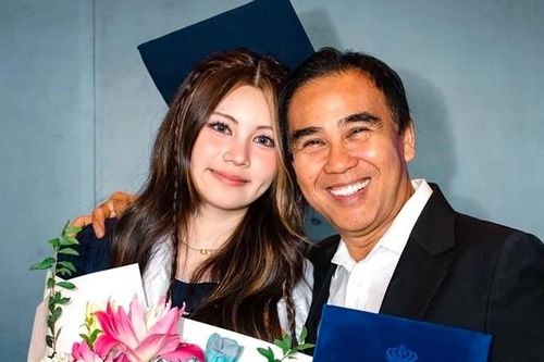 Quyền Linh nghẹn ngào viết cho con gái, Cường Đô La ngày càng yêu Đàm Thu Trang