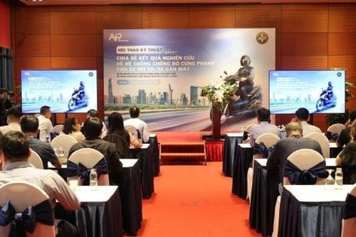 Trang bị ABS cho xe mô tô có thể giảm tới gần 30% tai nạn giao thông