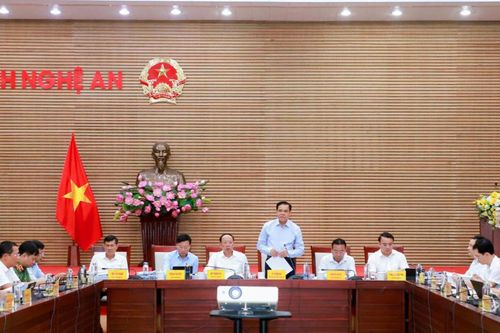 Nghệ An: FDI vượt 2,43 tỷ USD, thu ngân sách đạt hơn 20.000 tỷ đồng sau 7 tháng năm 2026