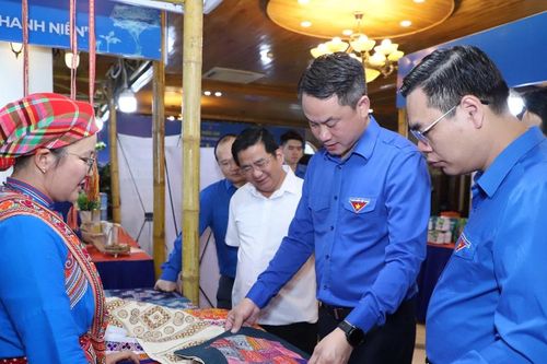 Hơn 300 dự án tranh tài cuộc thi 'Dự án khởi nghiệp thanh niên nông thôn'