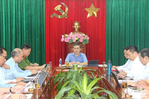 Tiếp tục triển khai các giải pháp để làm sạch dữ liệu chuyên ngành, đảm bảo an ninh mạng, an toàn thông tin dữ liệu