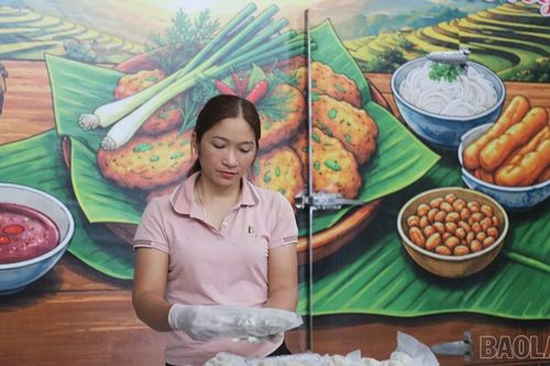 Nâng tầm giá trị thủy sản hồ Thác Bà