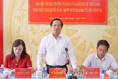 Ban Thường vụ Tỉnh uỷ giám sát việc thực hiện Nghị quyết 57 tại xã Đất Mũi