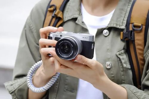 Mua máy ảnh du lịch lần đầu: 8 lưu ý giúp bạn không tốn tiền oan
