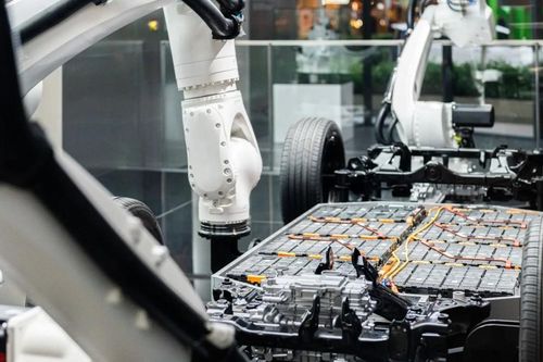 Trung Quốc thử nghiệm pin xe điện sạc siêu nhanh, đạt 70% trong hơn 3 phút