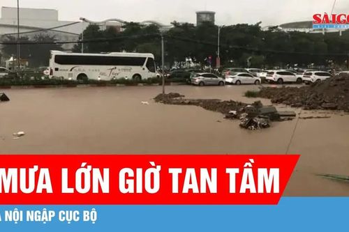 Hà Nội ngập cục bộ giờ tan tầm, mưa dông còn kéo dài