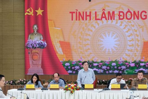 Lâm Đồng không để tiến độ giải ngân đầu tư công dừng lại ở cam kết