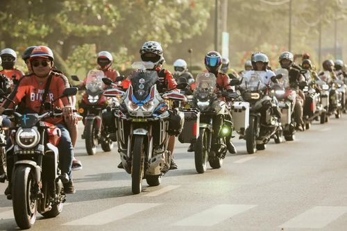 Đề xuất xe phân khối lớn bắt buộc trang bị phanh ABS