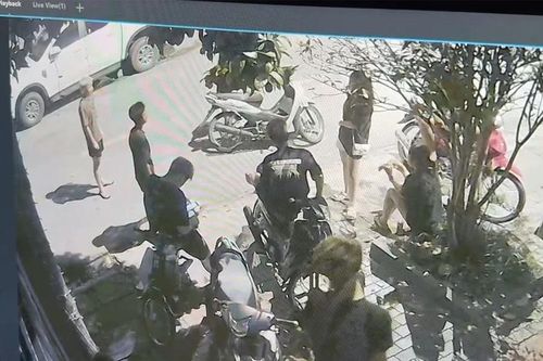 Khởi tố 12 đối tượng về tội cố ý gây thương tích và gây rối trật tự công cộng