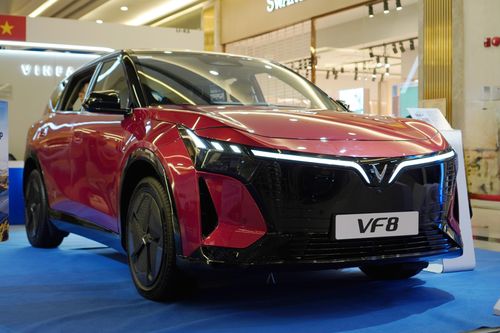 VinFast VF 8 thế hệ mới sẽ được bàn giao cho khách hàng trong tháng 8