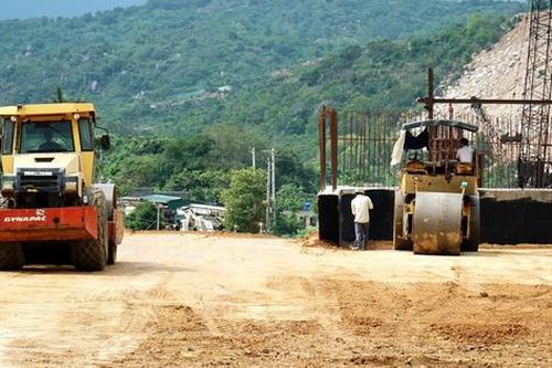 Nguy cơ cạn kiệt nguồn cát sông tại Đồng bằng sông Cửu Long: Bộ Xây dựng đề xuất kết hợp các giải pháp khắc phục