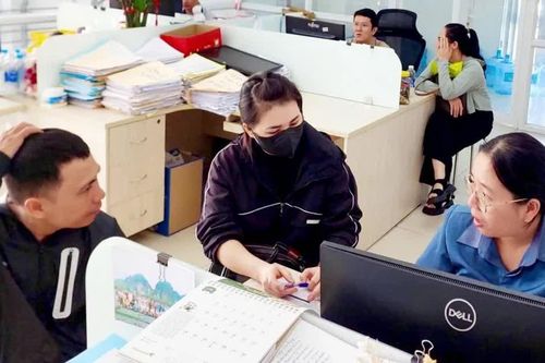 Hộ kinh doanh chạy đua hoàn thành thủ tục thuế