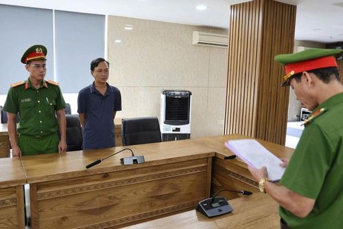 Khởi tố Trần Văn Phước về tội tham ô tài sản