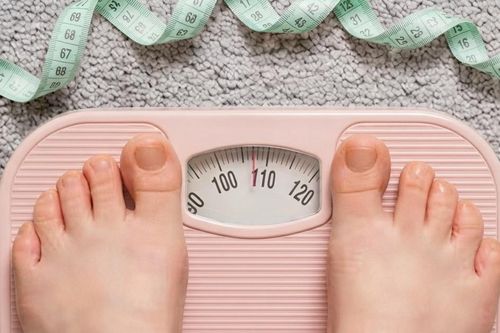 Lý do nhiều chị em tăng cân khi đến kỳ kinh nguyệt và cách khắc phục